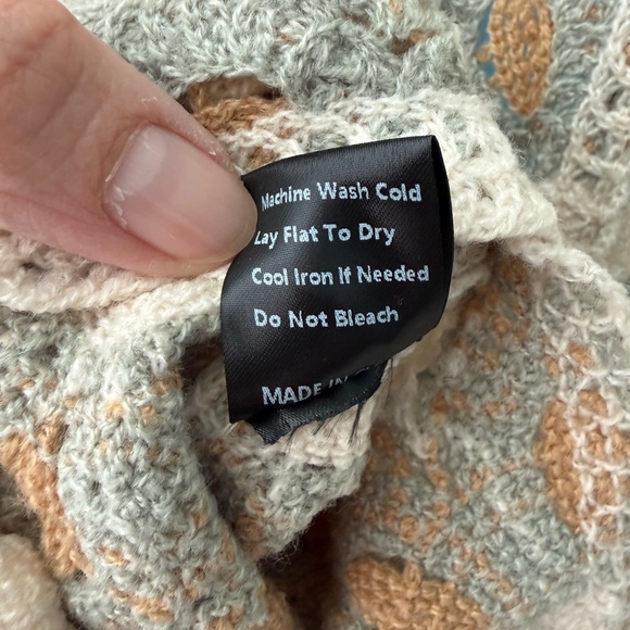 POL Daisy Crochet Floral Dolman Sleeve Cardigan Boho Open Front One Size - Picture 10 of 11